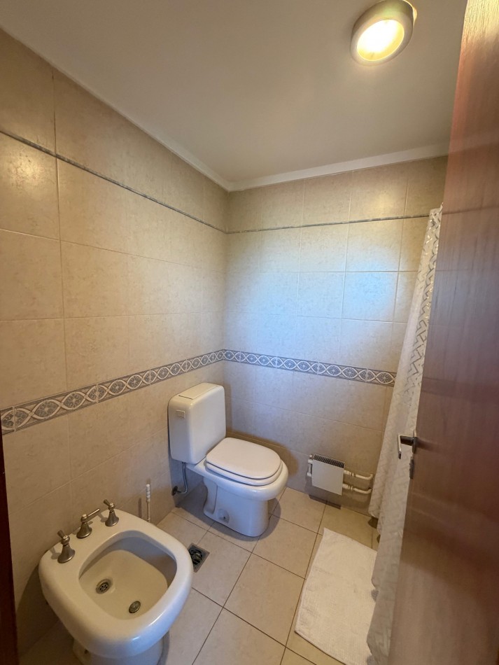 Chalet sobre lote 10x33 - Excelente entorno! A 5 cuadras de Guemes