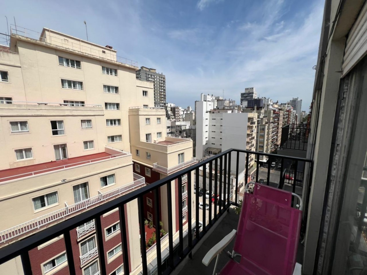 DEPTO 2 AMB A LA CALLE CON BALCON