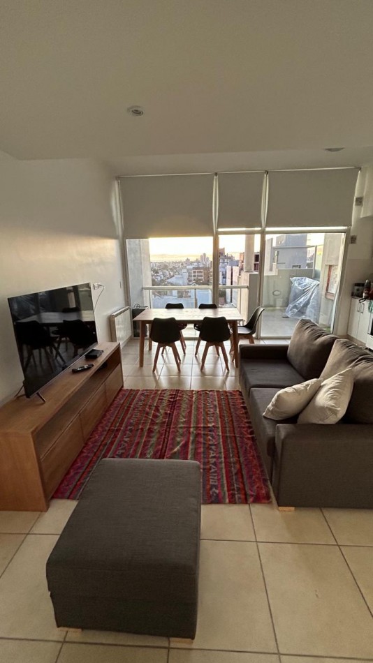 Reservado! - ALQUILER 24 MESES - 2 AMB C/DEPENDENCIA - COCHERA FIJA.