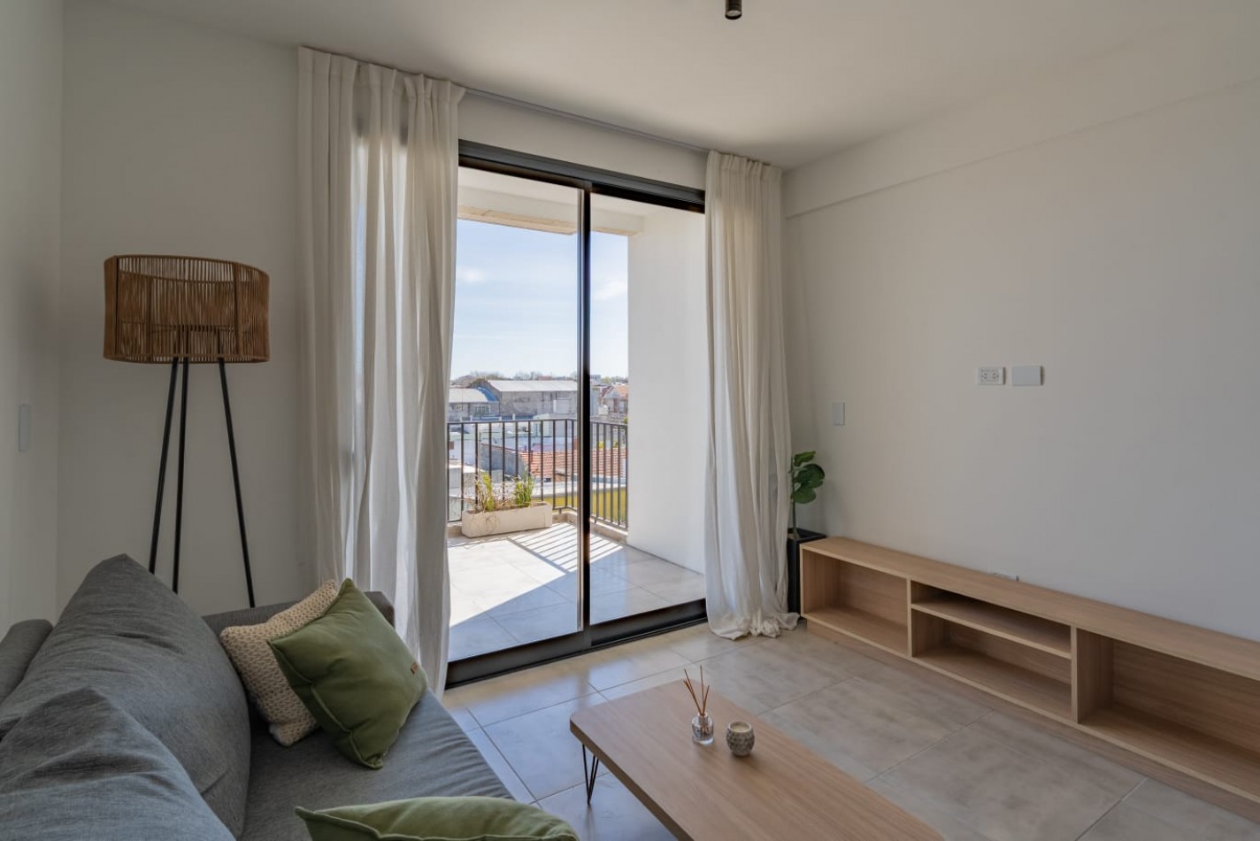 DEPARTAMENTO A ESTRENAR 2 AMBIENTES A LA CALLE