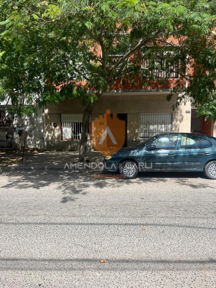 DEPTO 2 AMB A LA CALLE CENTRO DE MIRAMAR 