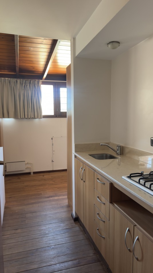 Chalet sobre lote 10x33 - Excelente entorno! A 5 cuadras de Guemes