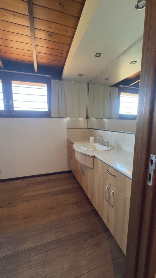 Chalet sobre lote 10x33 - Excelente entorno! A 5 cuadras de Guemes